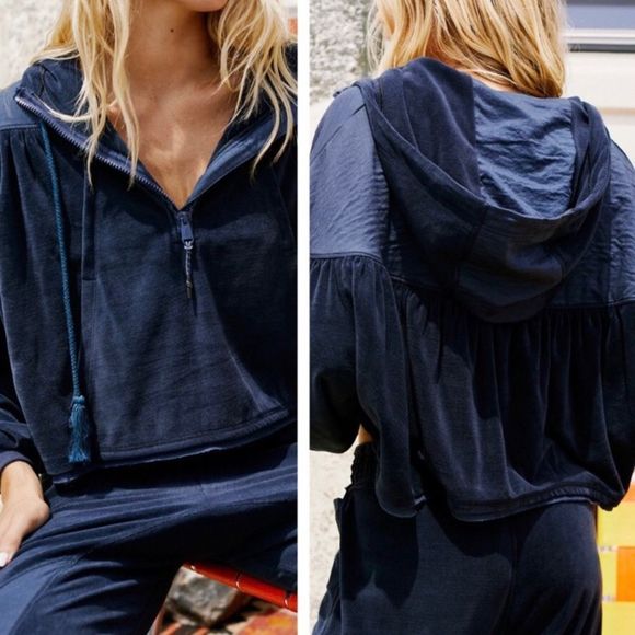 NWOT  Free People Movement Sweatshirt size M - Picture 1 of 9